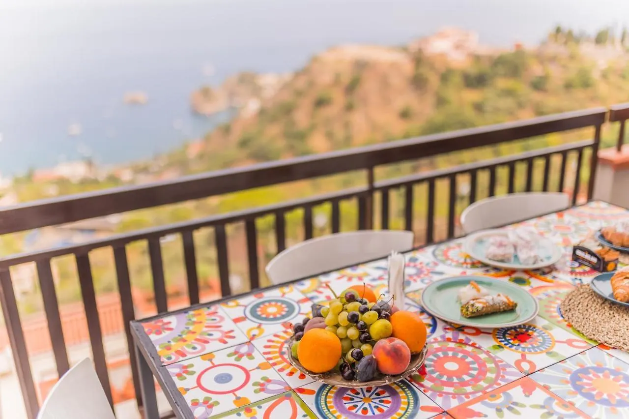 Blue Marine Taormina Apartment