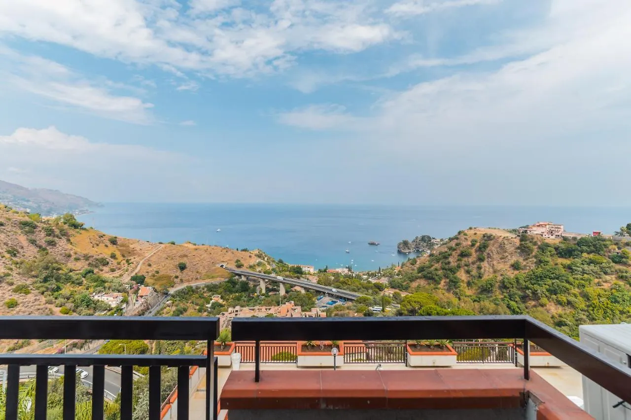 Blue Marine Taormina Apartment