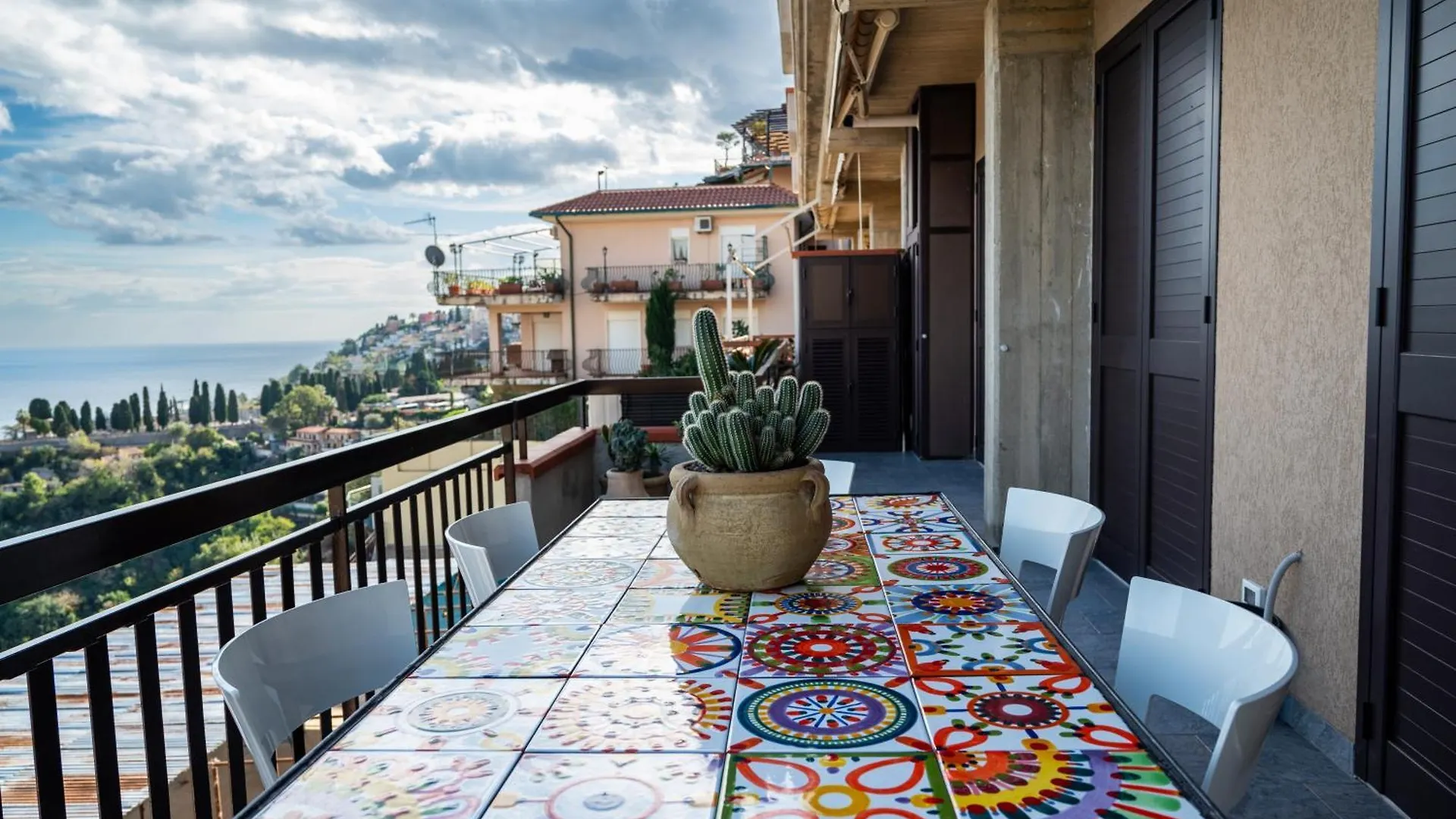 Blue Marine Taormina Apartment