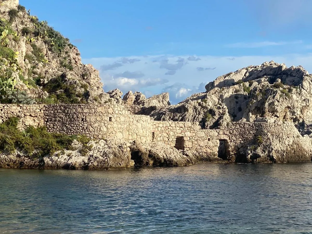 Appartamento Blue Marine Taormina 0*,  Italia