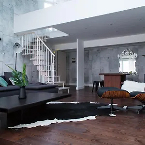 industia-loft-apartment.it-tuscanyhotel.com/